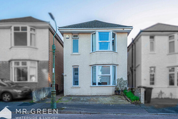 3 Bedroom Detached House For Sale In Acland Road, Bournemouth, Dorset, BH9