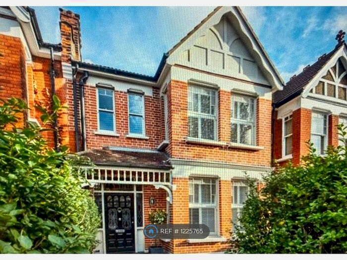 5 Bedroom Terraced House To Rent In Warner Road, London, N8
