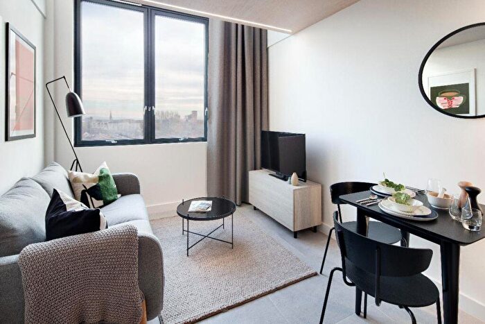 1 Bedroom Apartment To Rent In Sky Gardens, Castlefield, M15