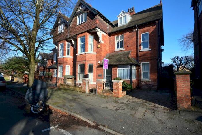 6 Bedroom Property To Rent In Stonefield Avenue, Lincoln LN2