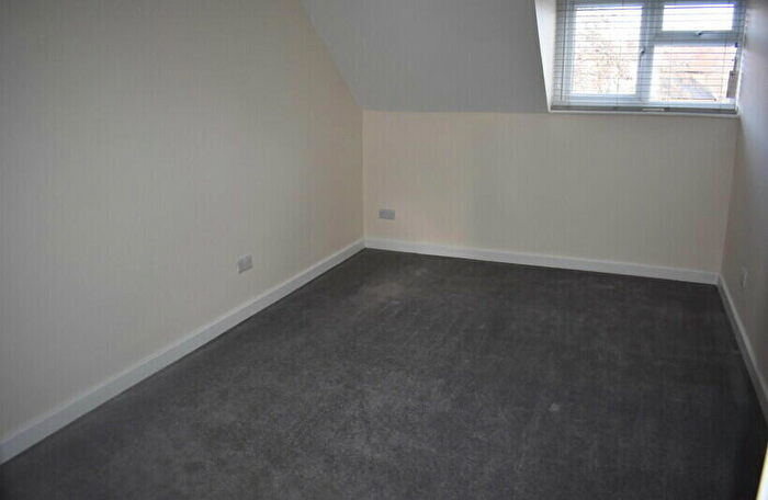 2 Bedroom Apartment To Rent In Central Yeovil, Somerset, BA20