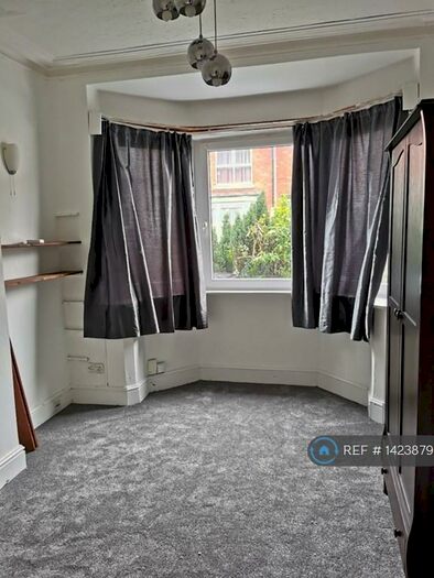 4 Bedroom Terraced House To Rent In Grosvenor Road, Rugby, CV21