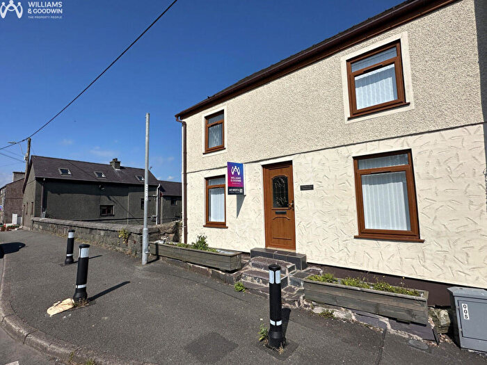 4 Bedroom Detached House For Sale In Bontnewydd, Bontnewydd Nr Caernarfon, Gwynedd, LL54