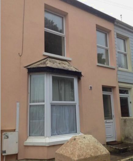 1 Bedroom Flat To Rent In Kings Road, Camborne, TR14