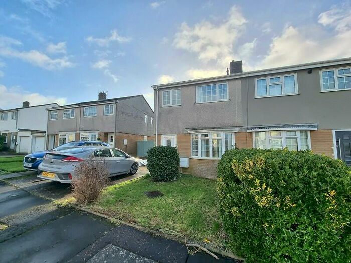 3 Bedroom Semi-Detached House To Rent In Georgian Way, Brackla, Bridgend County., CF31