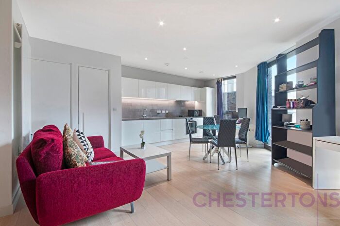 Studio To Rent In Admiralty Avenue, Silvertown, E16