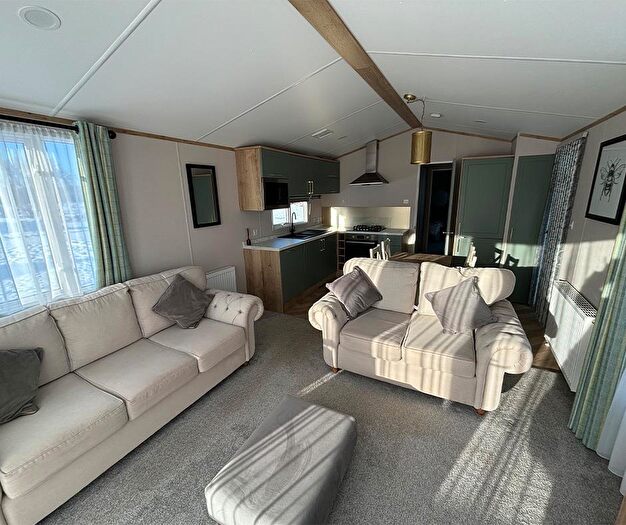 2 Bedroom Mobile Home For Sale In Thorpe Farm, Greta Bridge, Barnard Castle, County Durham, DL12