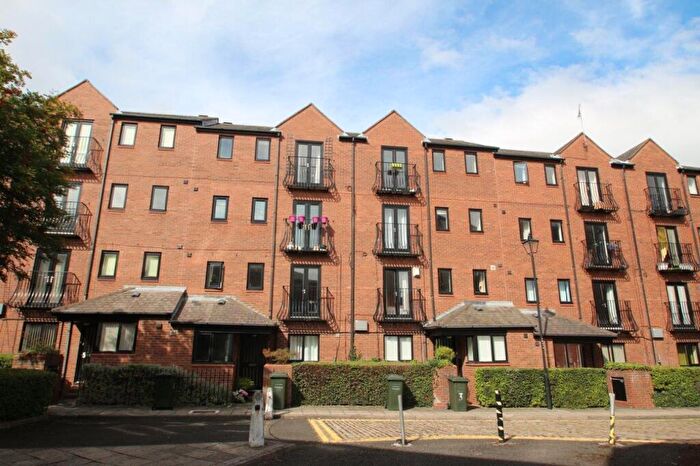1 Bedroom Apartment To Rent In Blackfriars, Newcastle City Centre, NE1