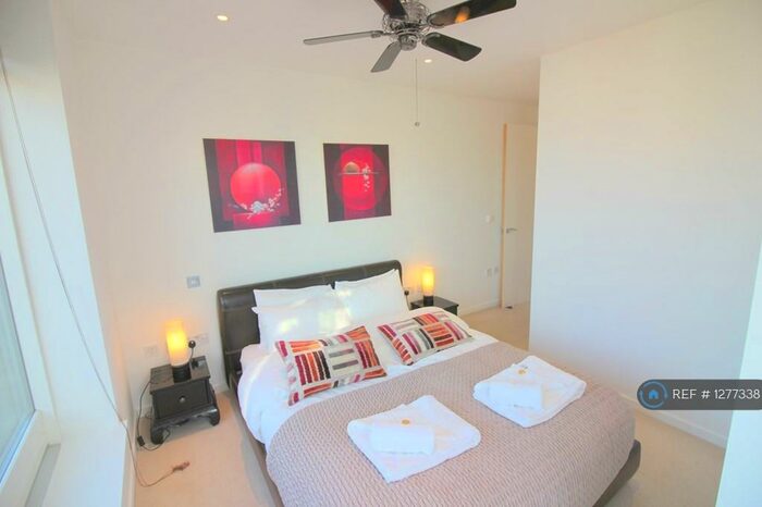 2 Bedroom Flat To Rent In The Belvedere, Cambridge, CB2