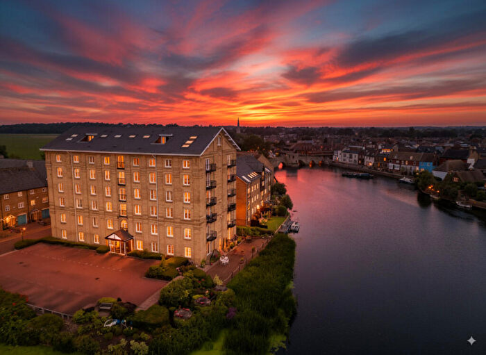 2 Bedroom Apartment For Sale In The Old Mill Riverside, St Ives, PE27