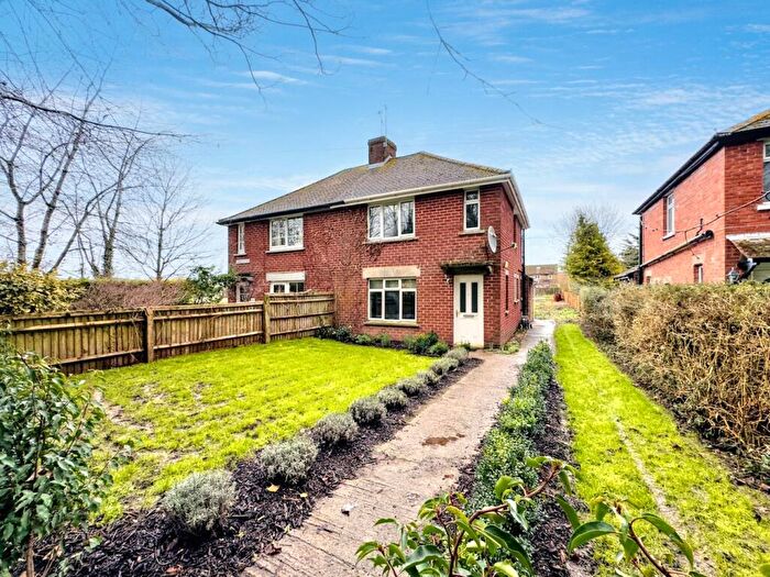 2 Bedroom Semi-Detached House For Sale In Kings Close, Letcombe Regis, Wantage, OX12