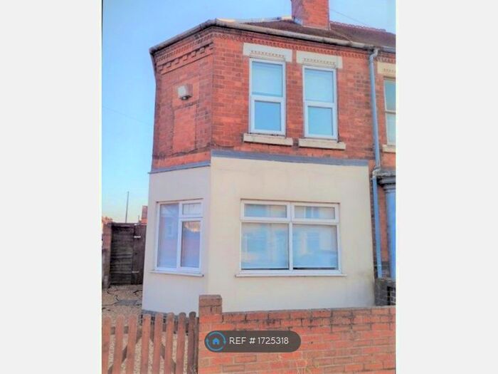 2 Bedroom End Of Terrace House To Rent In Haunchwood Road, Nuneaton, CV10