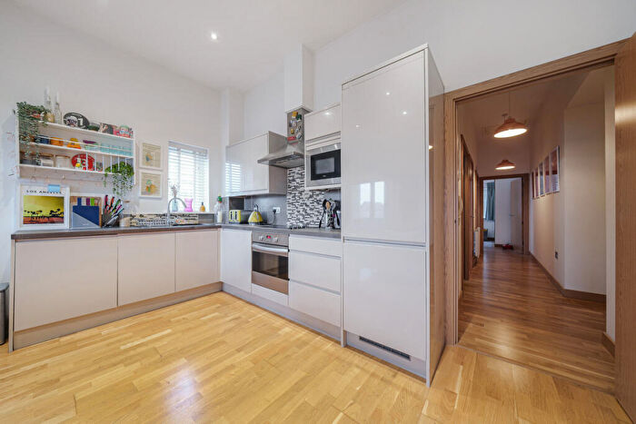 2 Bedroom Apartment To Rent In Salisbury Road, Dartford, DA2