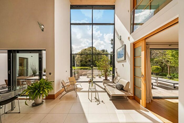 6 Bedroom Detached House For Sale In Abbots Leigh, Bristol, BS8