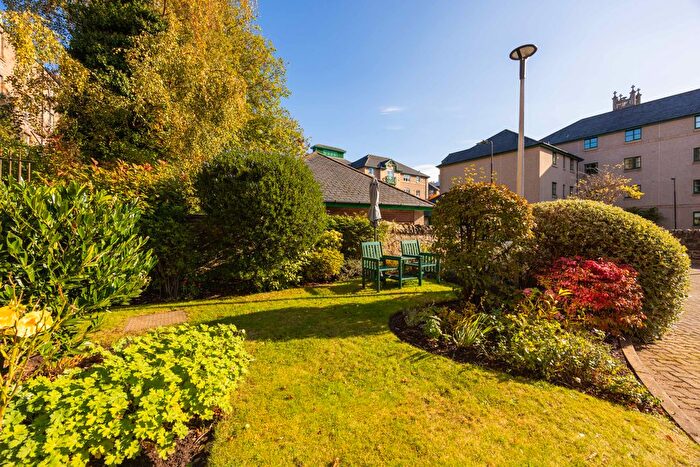 1 Bedroom Flat For Sale In / Henderson Row, Edinburgh, EH3
