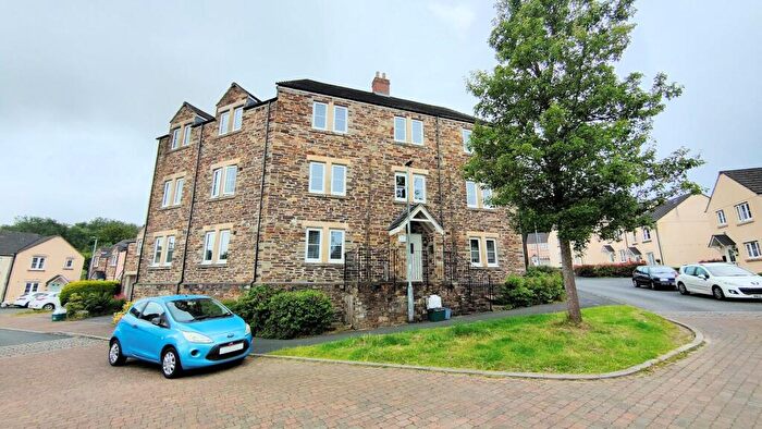 2 Bedroom Apartment For Sale In Skylark Rise, Tavistock, PL19