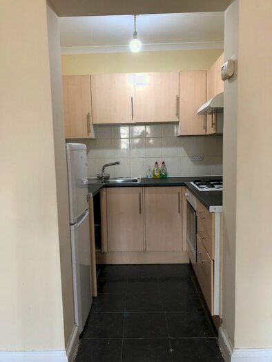 2 Bedroom Flat To Rent In Sun Street, Waltham Abbey EN9