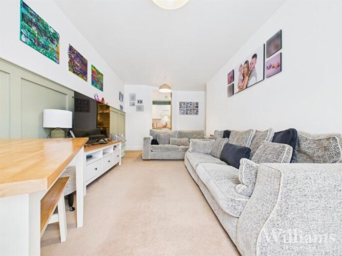 2 Bedroom Apartment For Sale In Coxhill Way, Stanton House Coxhill Way, HP21