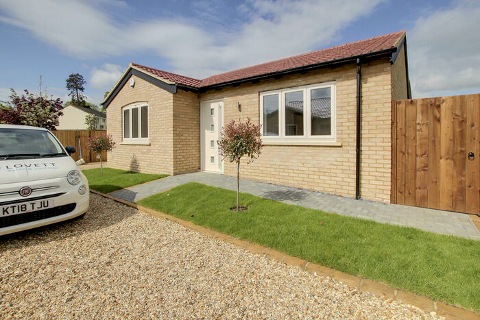 3 Bedroom Detached Bungalow To Rent In Davey Mews, St Neots Road, Eaton Ford, PE19