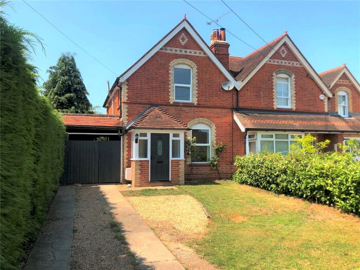 3 Bedroom Semi-Detached House To Rent In Baskerville Road, Sonning Common, Reading, Berkshire, RG4