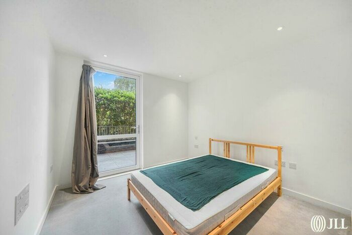 2 Bedroom Apartment To Rent In Nature View Apartments, N4