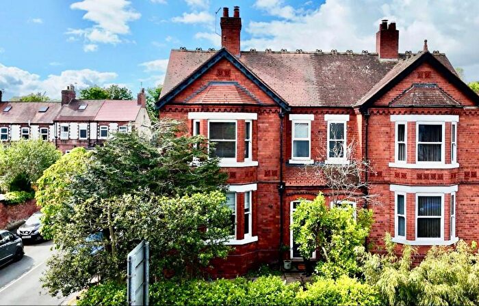 4 Bedroom Semi-Detached House For Sale In West Road, Congleton, CW12
