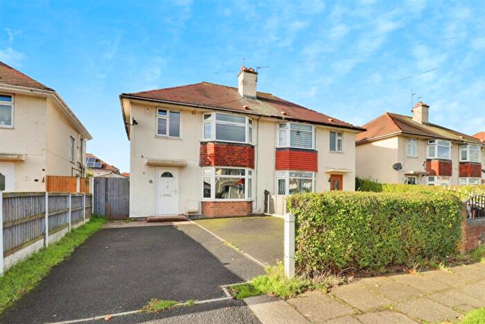 3 Bedroom Semi-Detached House For Sale In Ash Road, Crewe, CW1