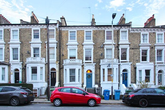 2 Bedroom Flat For Sale In Wilson Road, London, SE5
