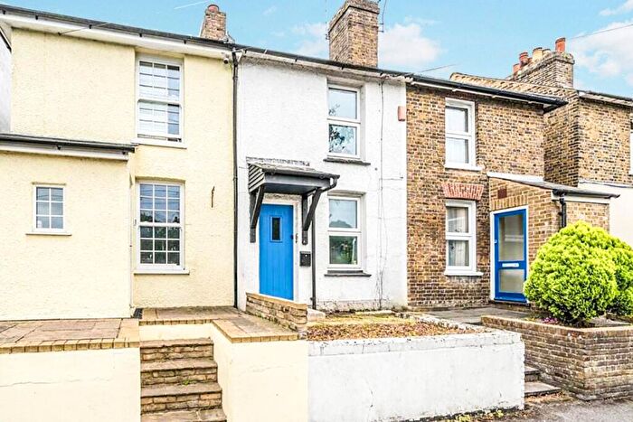 2 Bedroom Terraced House To Rent In Lower Road Orpington, BR5