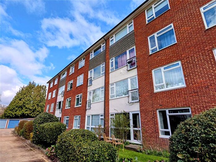 2 Bedroom Flat To Rent In Hulse Road, Southampton, SO15