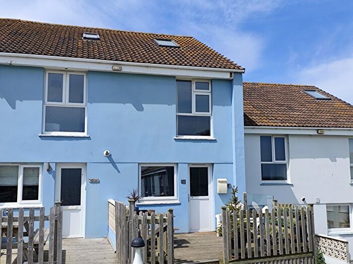3 Bedroom Terraced House For Sale In Surf View, Pentire, TR7