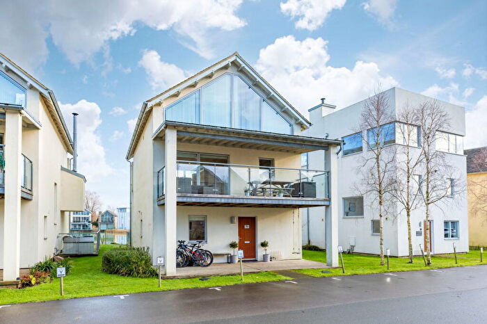 4 Bedroom Detached House For Sale In Howells Mere, The Lower Mill Estate, GL7