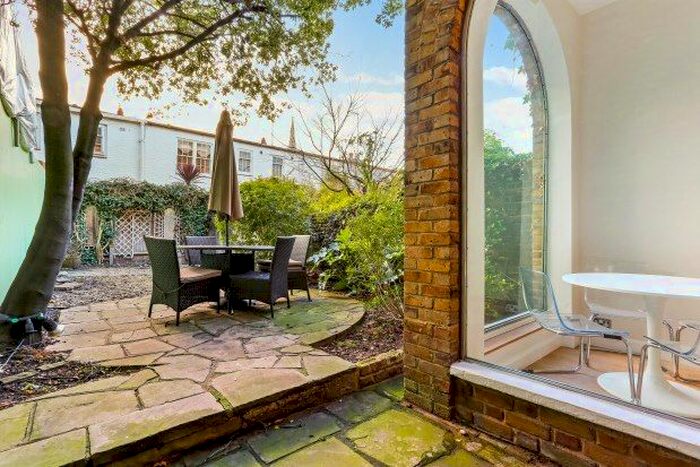4 Bedroom Property To Rent In Selwood Terrace, London, SW7