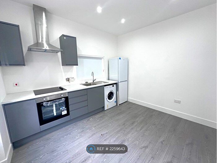 1 Bedroom Flat To Rent In Oakfield Road, Croydon, CR0