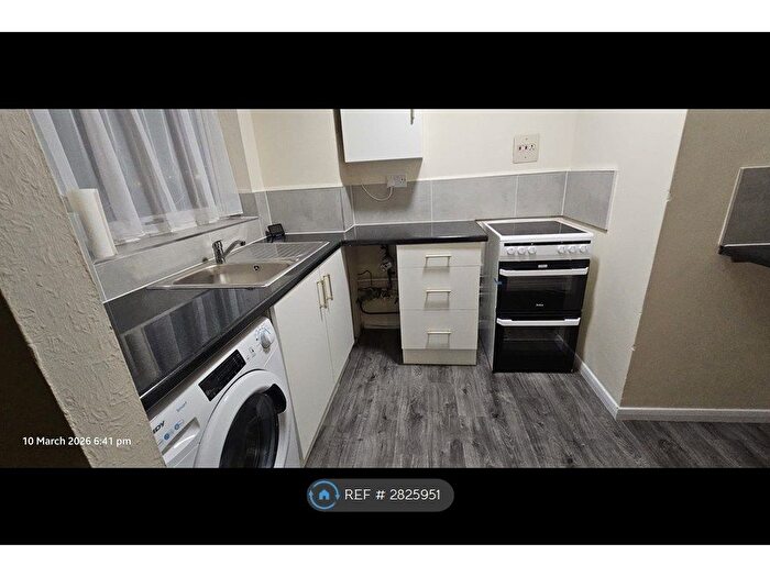 2 Bedroom Flat To Rent In Beaufort Gardens, Derby, DE21