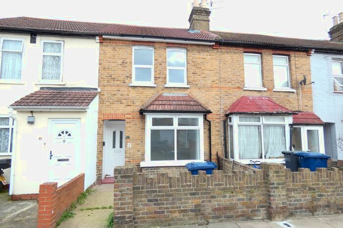 2 Bedroom Terraced House To Rent In Gordon Road, Southall, UB2