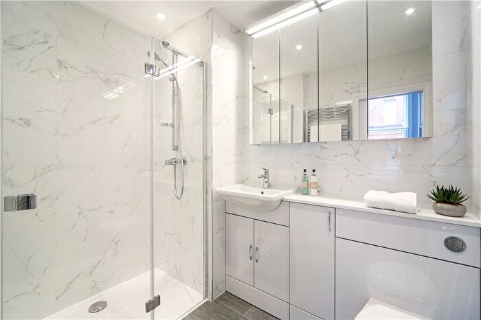 3 Bedroom Flat For Sale In Egerton Gardens, Knightsbridge, SW3