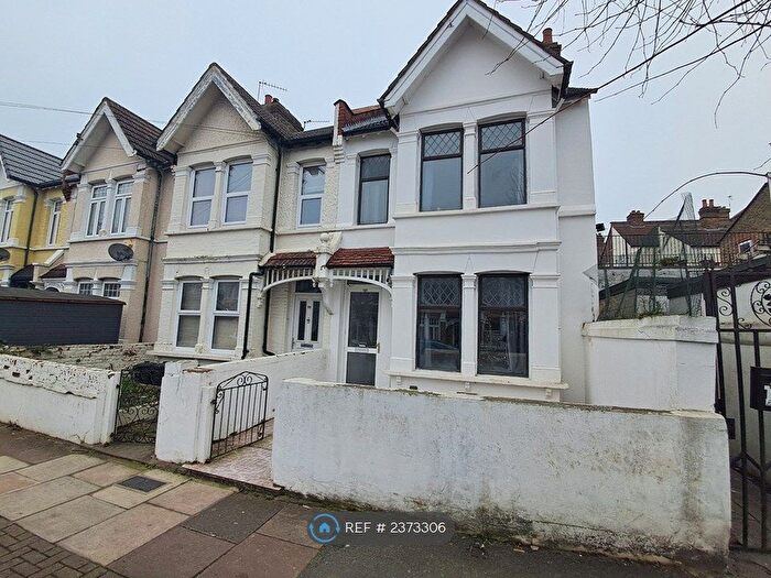 4 Bedroom Terraced House To Rent In Gassiot Road, London, SW17