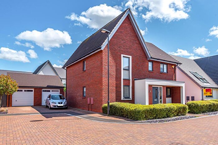 4 Bedroom Detached House To Rent In Tadpole Garden Village, Swindon, SN25