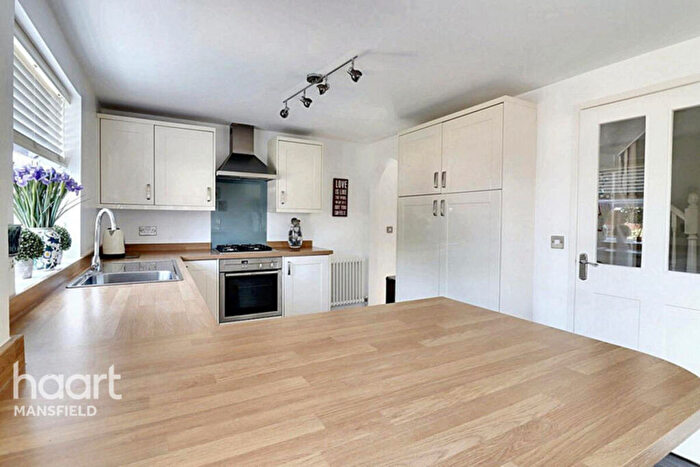 4 Bedroom Detached House For Sale In Thistle Bank, Mansfield, NG19