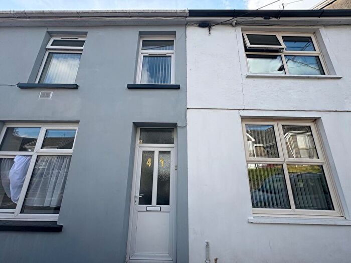 1 Bedroom Flat To Rent In A Dinam Street, Nantymoel, Bridgend, CF32