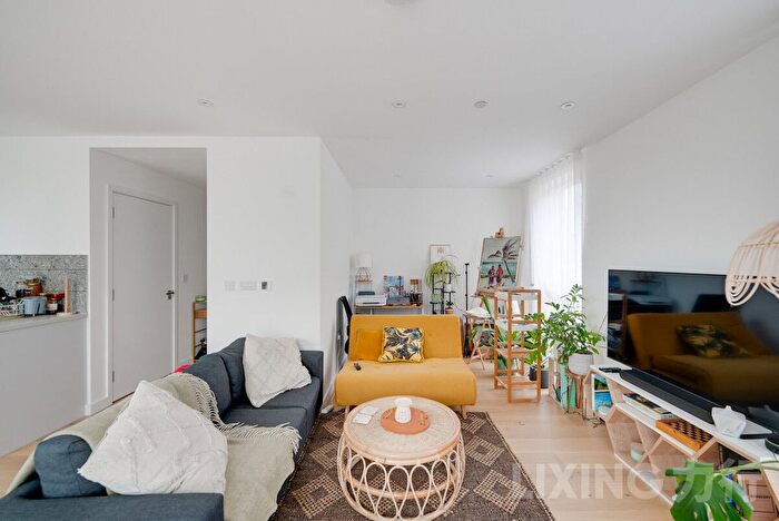 1 Bedroom Flat For Sale In Bathgate Place, West Ealing, W13