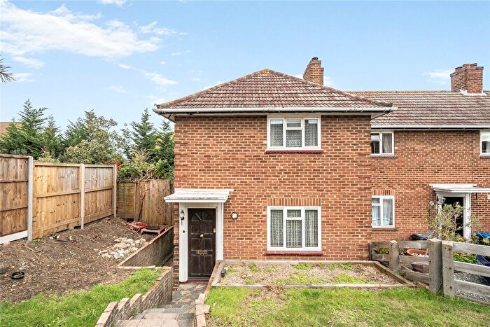2 Bedroom End Terrace House For Sale In Surbiton, KT5