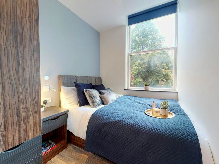 1 Bedroom Flat To Rent In Hyde Terrace, Leeds, LS2