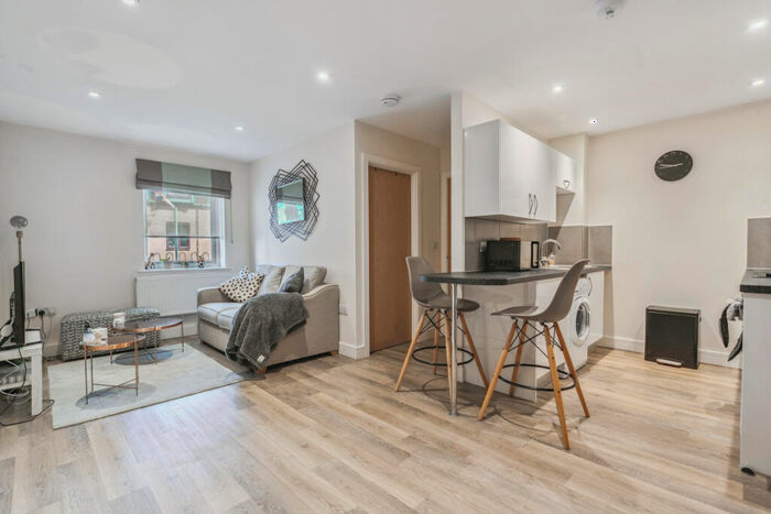 1 Bedroom Apartment To Rent In Stert Street, Abingdon, OX14