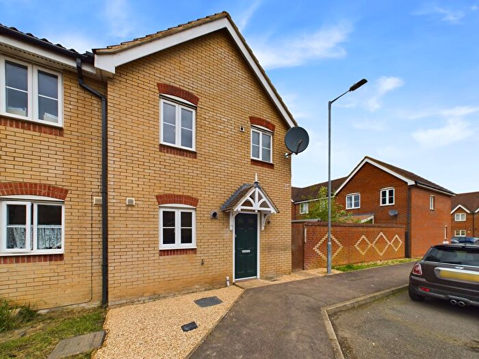 3 Bedroom End Of Terrace House To Rent In Bennett Street, Downham Market, PE38