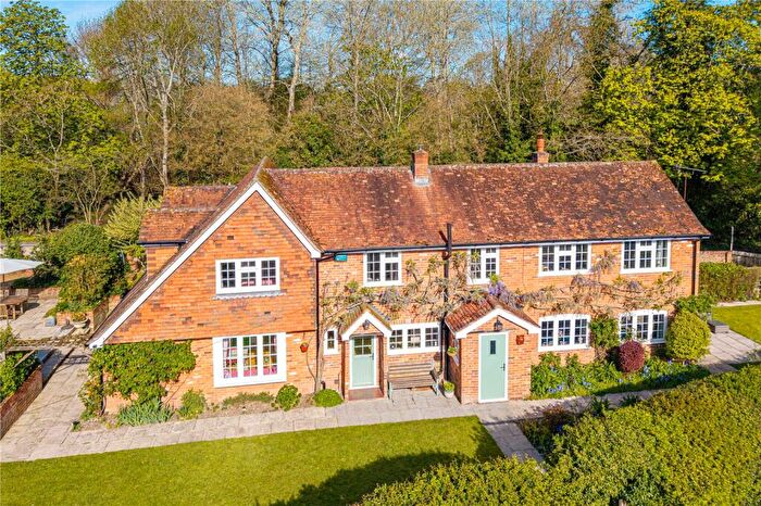 5 Bedroom Detached House For Sale In Highclere Street, Highclere, Newbury, Hampshire, RG20