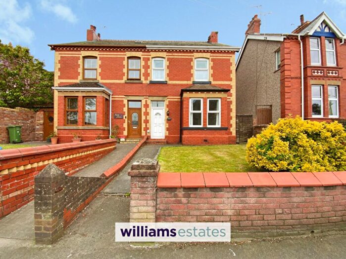 4 Bedroom Property For Sale In Princes Road, Rhuddlan, LL18