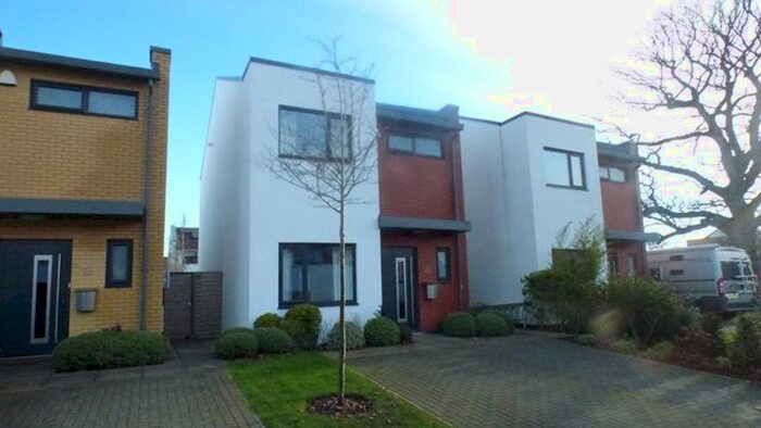 3 Bedroom Detached House To Rent In The Chase, Topsham, Exeter, EX3