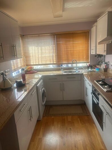 1 Bedroom Flat To Rent In Lovelinch Close, London, SE15